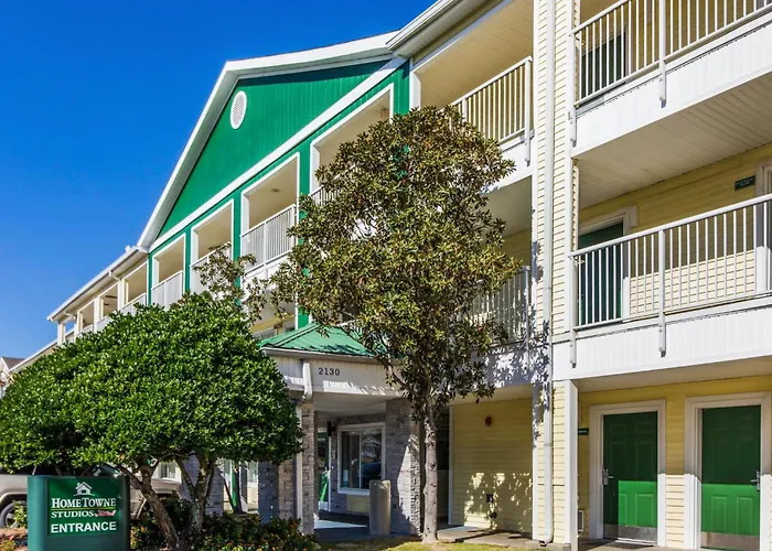 Hometowne Studios By Red Roof Houston - West Oaks - Energy Corridor