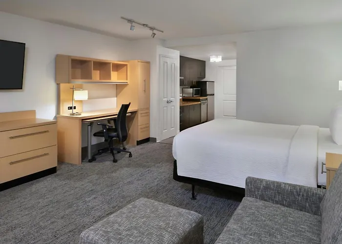 Towneplace Suites By Marriott Thunder Bay