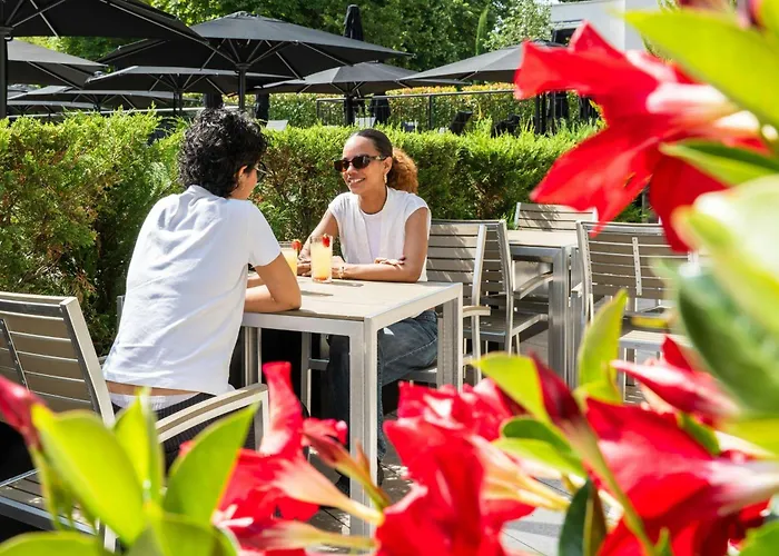 Renaissance Paris Hippodrome De St. Cloud Hotel