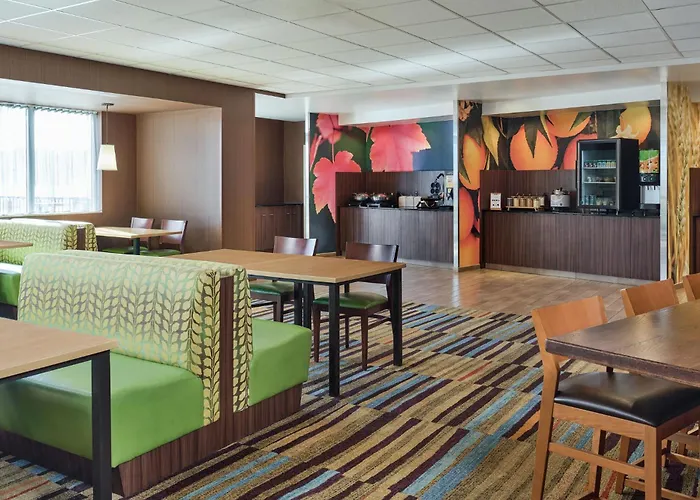 Fairfield Inn & Suites By Marriott Sidney