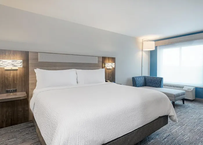 Holiday Inn Express - Rensselaer By Ihg