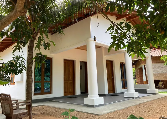 Aki Villa