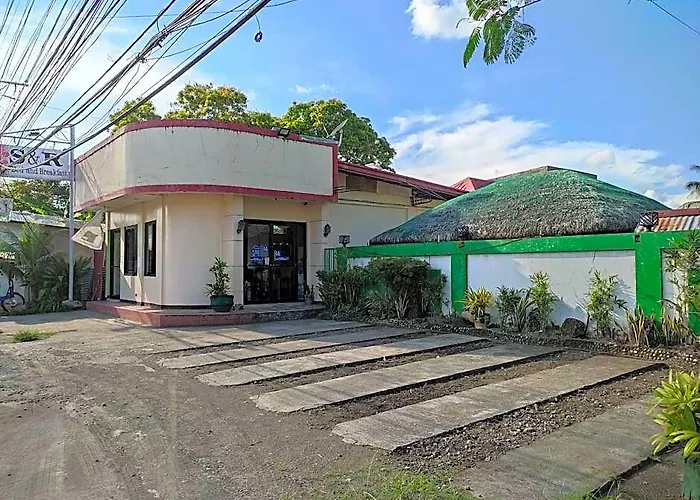 S & R Bed And Breakfast