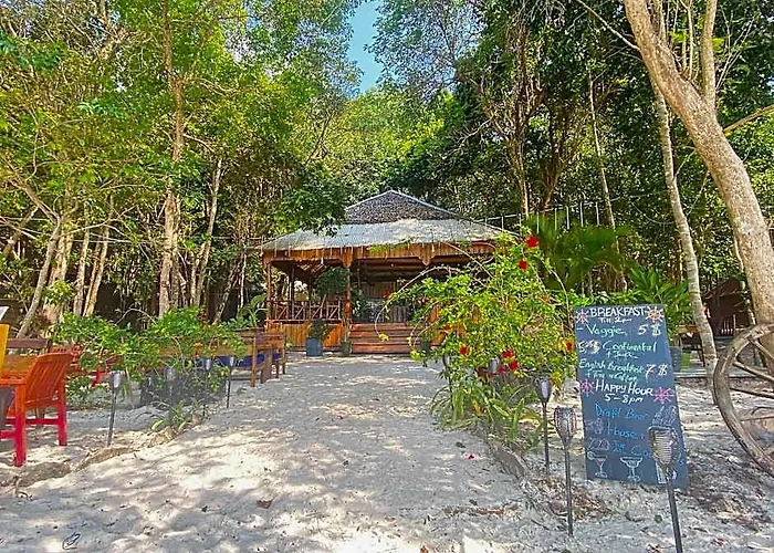 White Beach Bungalows At Koh Rong Island