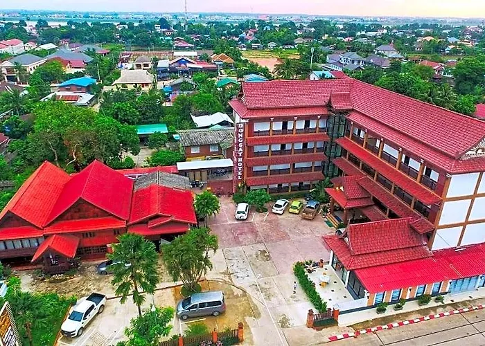 Dongsay Hotel Thakhek