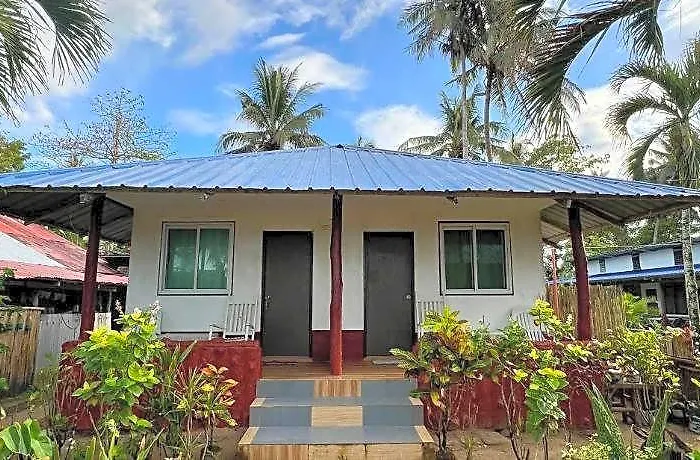 Hill Myna Beach Cottage