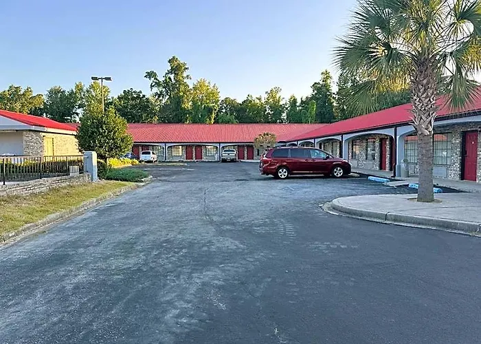 Budget Inn By Belvilla St George I-95