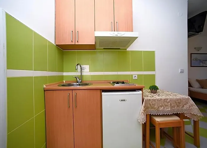 D&D Apartments