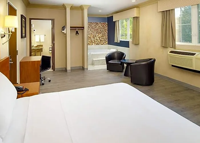 Skyview Motel