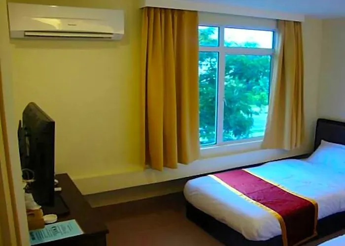 Dm Hotel