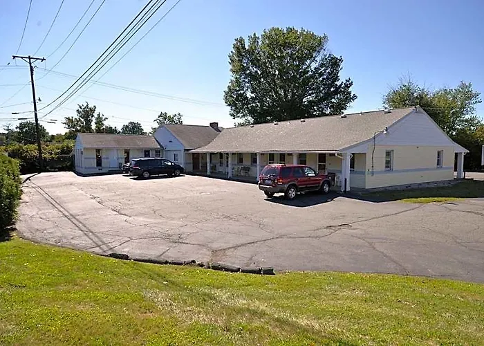 Budget Host Inn