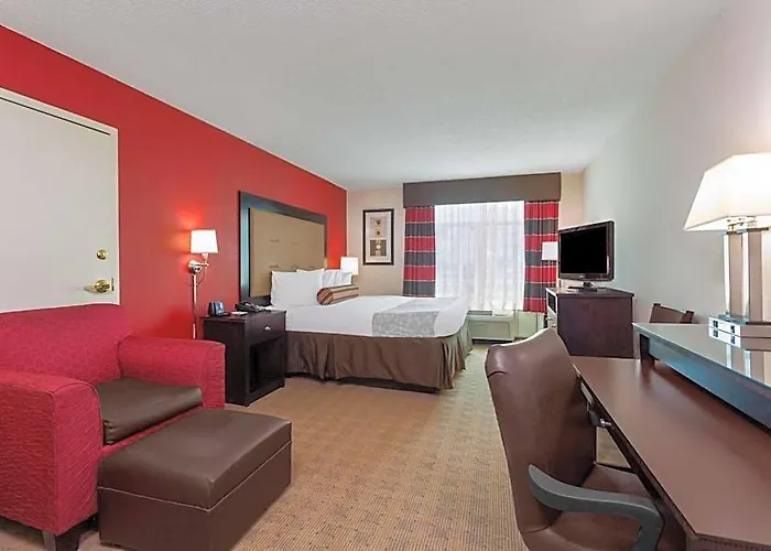 Wingate By Wyndham Macon I-75