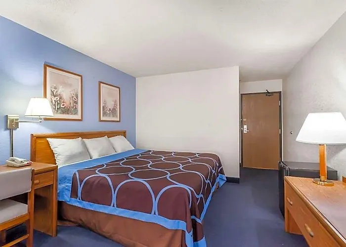 Super 8 By Wyndham Norwich