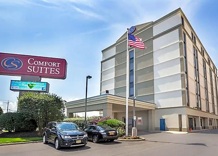 Comfort Suites At Woodbridge