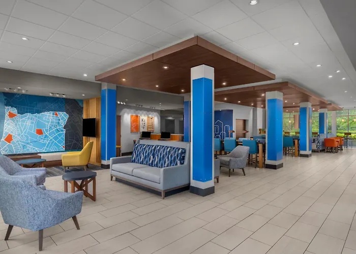 Holiday Inn Express & Suites Salem North - Keizer By Ihg