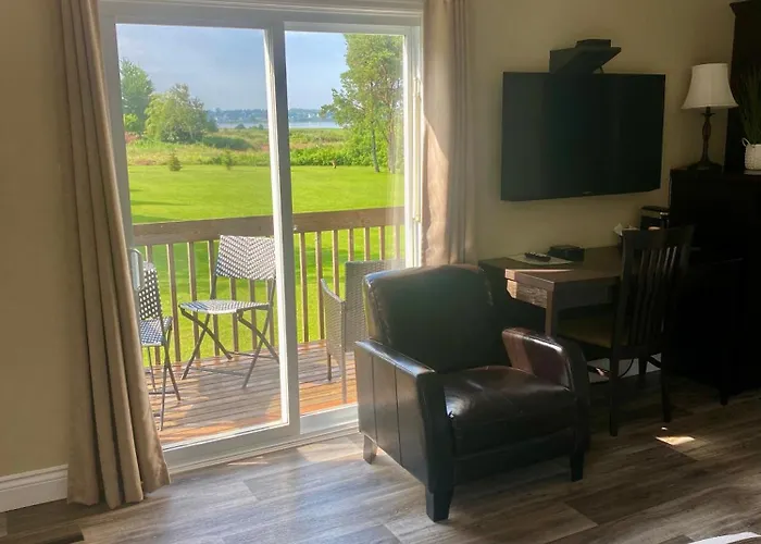Sunny Isle Motel