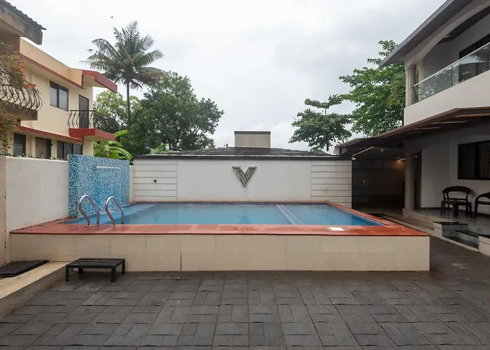 Treebo Five Elements With Swimming Pool