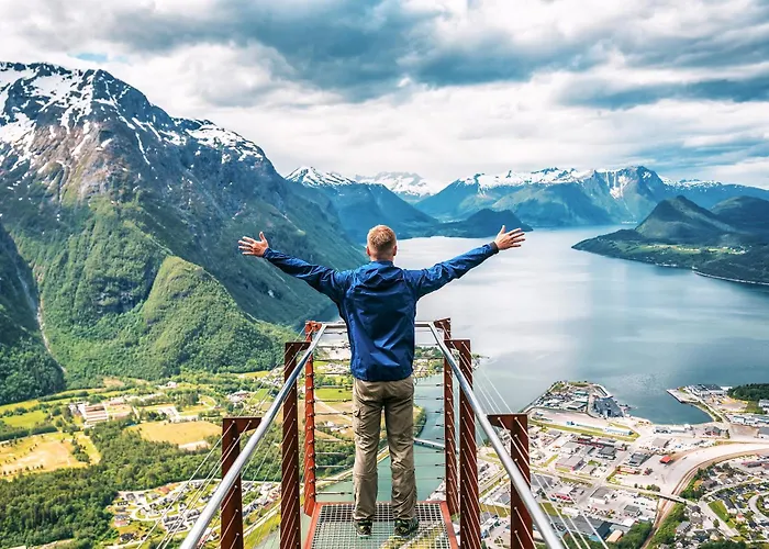 Frichs Ekspress Andalsnes