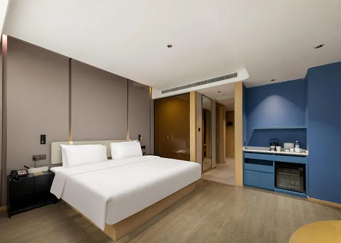 Atour Hotel
