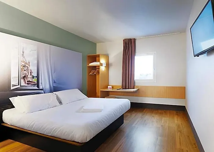 B&B Hotel Les Herbiers