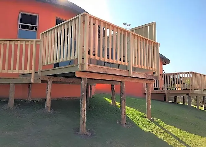 Swell Eco Lodge