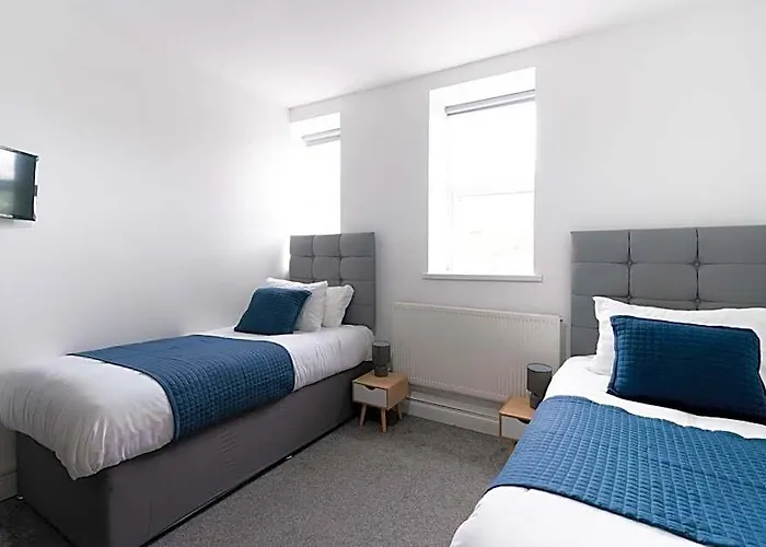 Citysteps Hotels Newcastle West