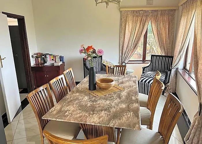 Ui Guesthouse
