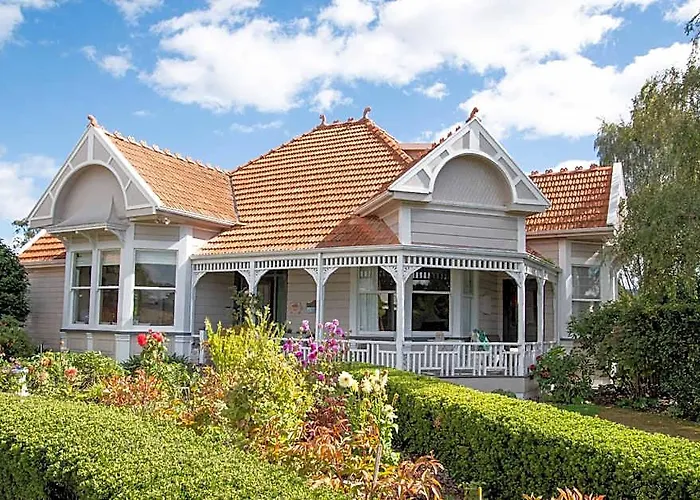 Anglesea House Inn