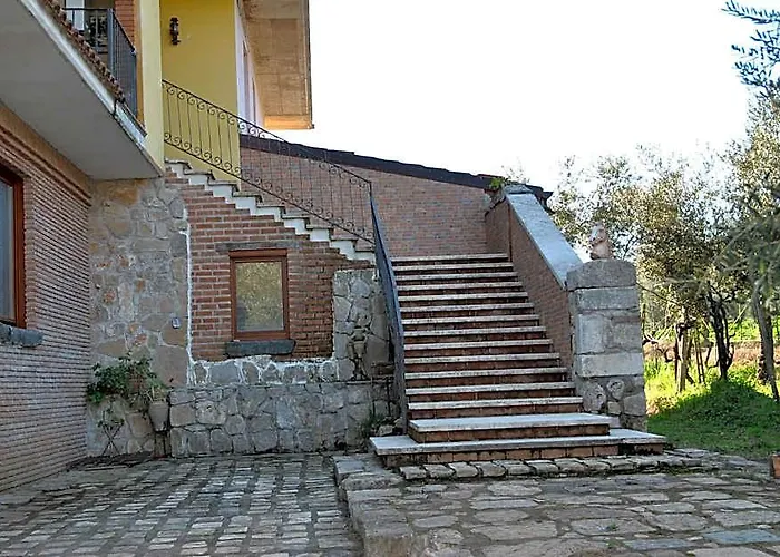 Holiday Resorts For 6 Persons, With Swimming Pool