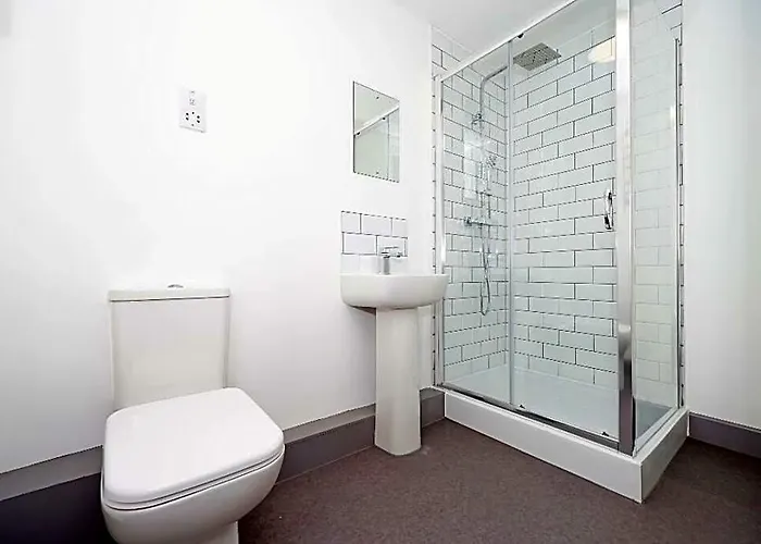 Studio Flat In Carlisle