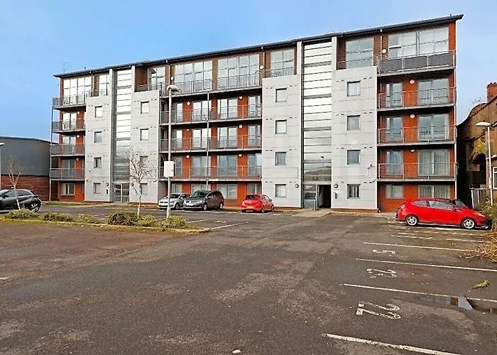 Studio Flat In Carlisle