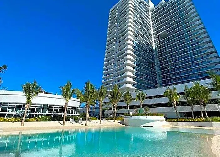 Azure North Pampanga - Graywood Hideaway
