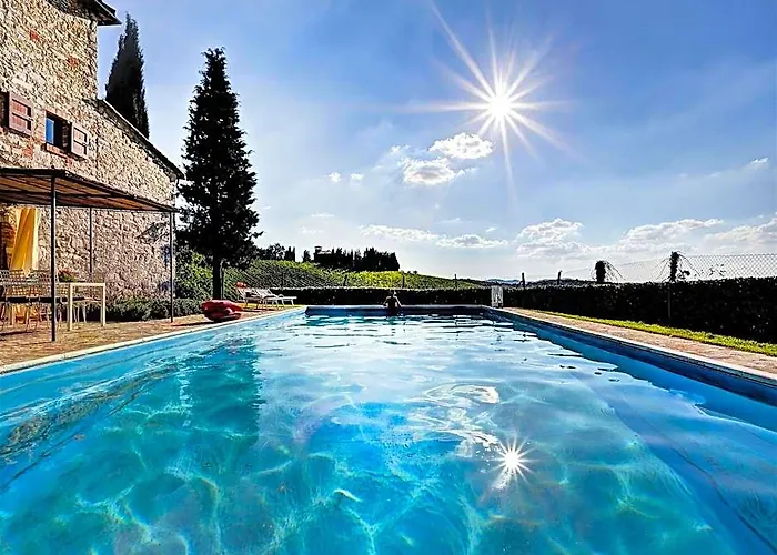Villa In Chianti With Pool Tennis Court
