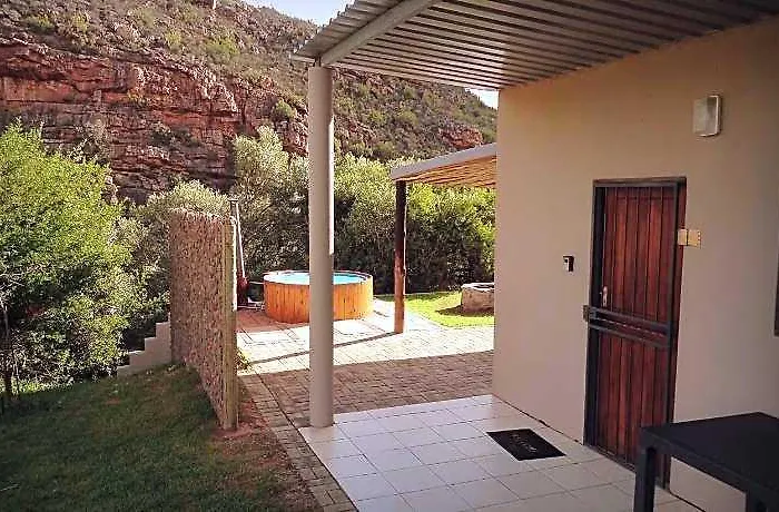 Lylius Cottage And Campsites