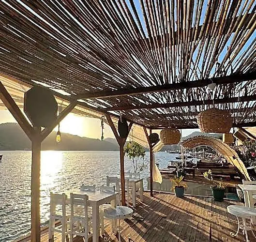 Dolphin Hotel Bozburun