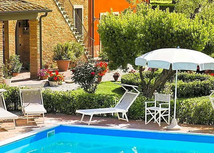 Isa-Il Casale Di Donoratico, Residence With Swimming-Pool
