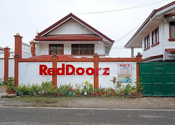 Reddoorz Plus @ Billys Resort Oslob