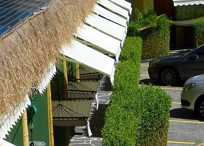 Bamboohouse Motel Riazzino