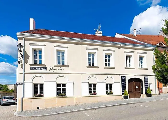 Hotel Desatero