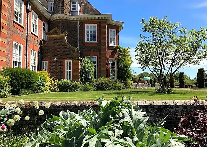 Barnett Hill Hotel