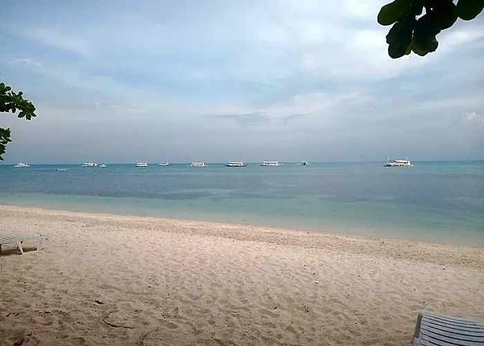 Malapascua Beach & Dive Resort