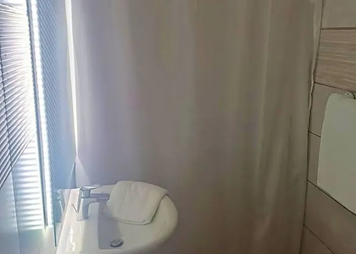 Airport Hotel
