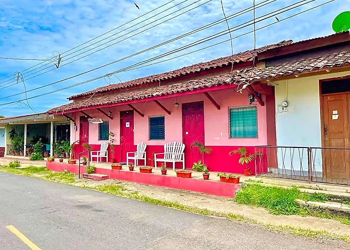Voyager Int'L Hostel, Panama La Villa De Los Santos
