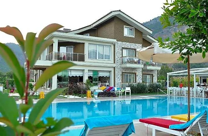 Goecek Naz Hotel
