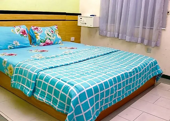 Tourist Castle Hotel And Suites