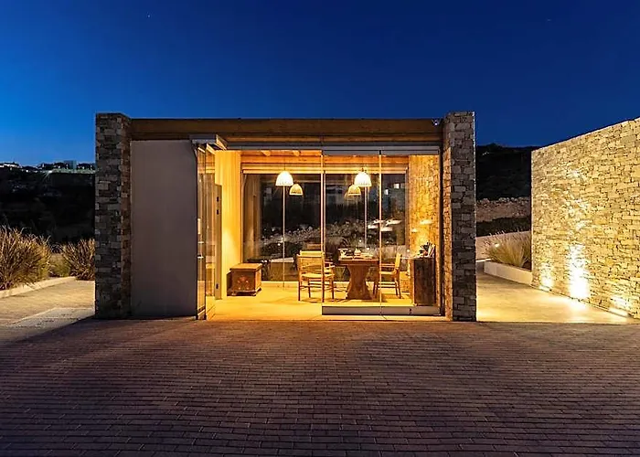 Solus Suites Milos