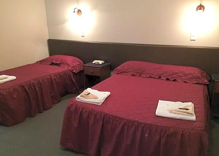 Feilding Hotel