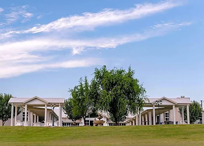 Leogate Estate Villas