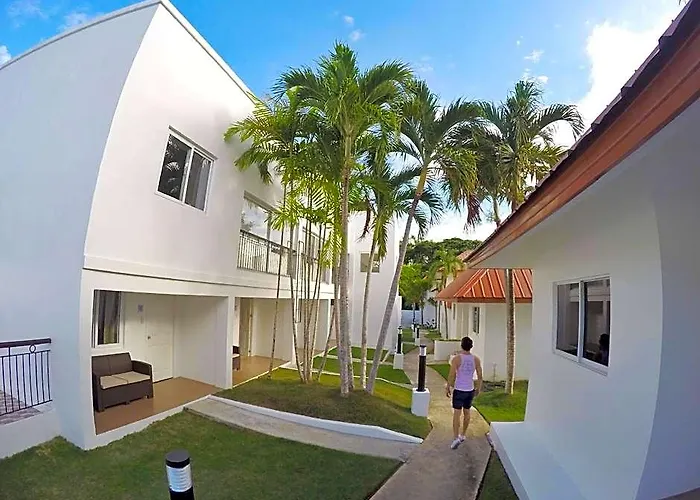 Heartland Hotel Serviced Rooms & Apartments