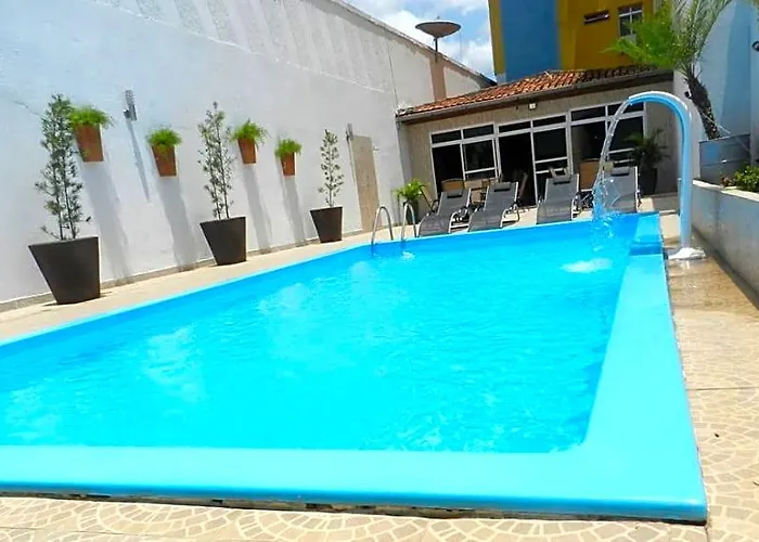 Alcazar Palace Hotel